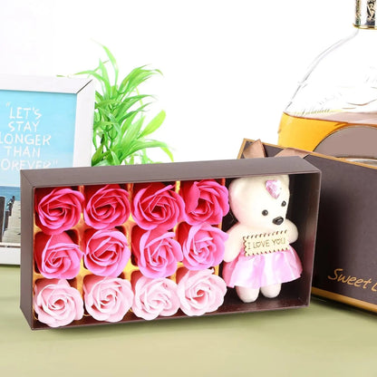Coffret Cadeau Romantique QANYEGN : Savon De Bain Parfumé Floral avec Pétales de Roses et Ours en Peluche - Idéal pour la Saint-Valentin