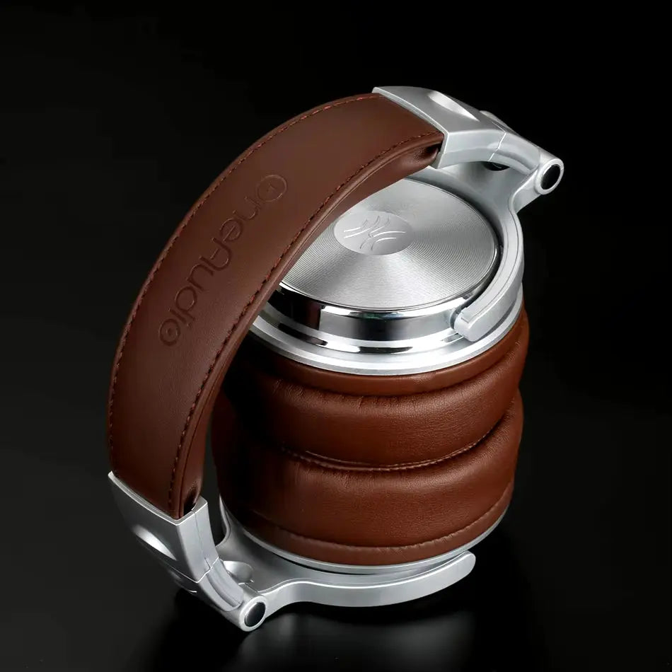 Experience Unmatched Sound Quality with Pro 30 Professional Studio DJ Headphones - Foldable, Wired with Microphone for Gaming and Music Enthusiasts